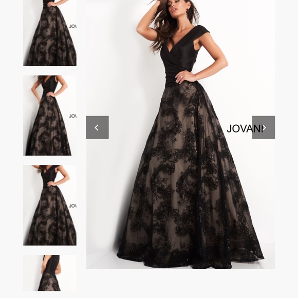 Jovoni Gown - Picture 1 of 4